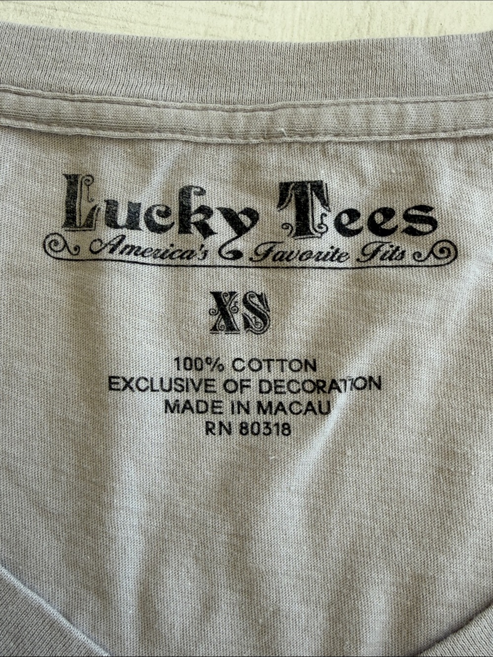 Lucky Brand T-Shirt V-Neck Bird, Heart & Peace Boho Design Luck Tees Gray Ombré - Picture 6 of 17
